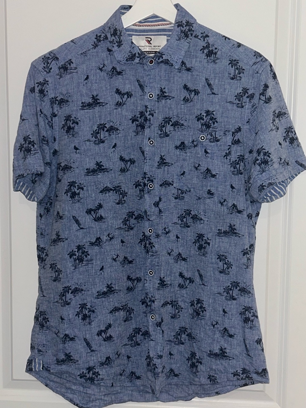 International Report Men’s Button Down Short Sleeve Shirt Linen Blend Palm Tree